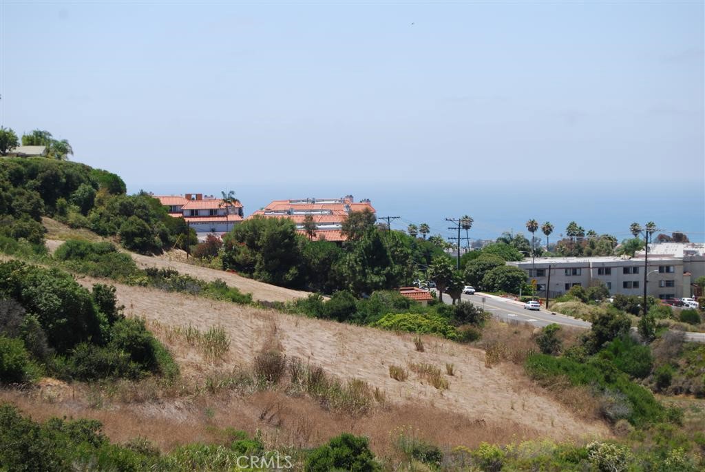 170 AVENIDA PRESIDIO, San Clemente CA 92672 - photo 4