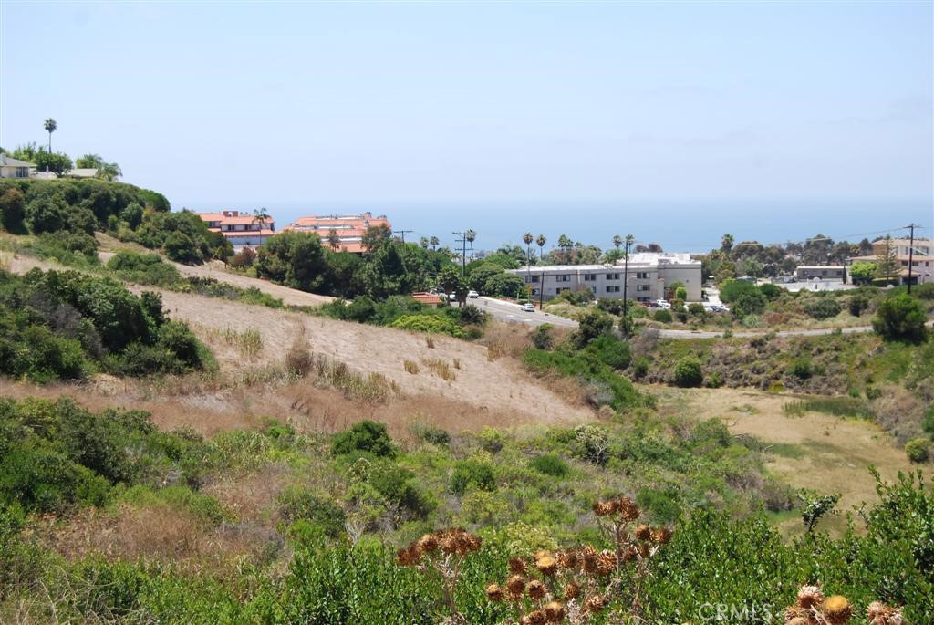 170 AVENIDA PRESIDIO, San Clemente CA 92672 - photo 5