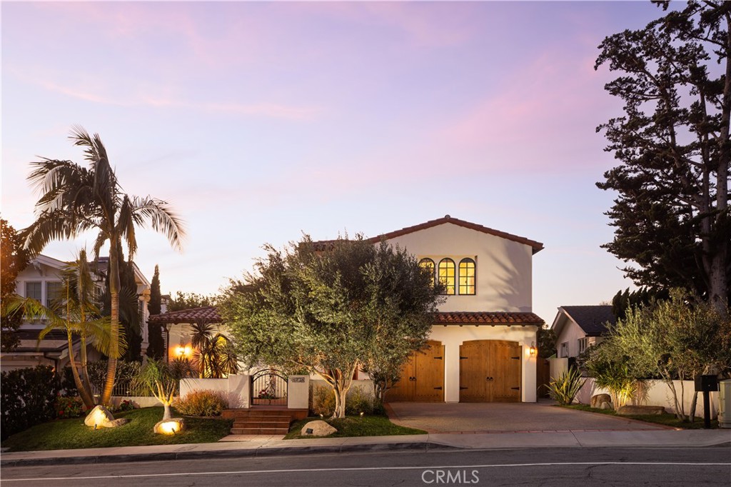 1708 Calle De Los Alamos, San Clemente, California 92672 Santa Barbara–style Spanish Revival estate with sweeping ocean, - 1708 Calle De Los Alamos, San Clemente CA 92672 - photo 1