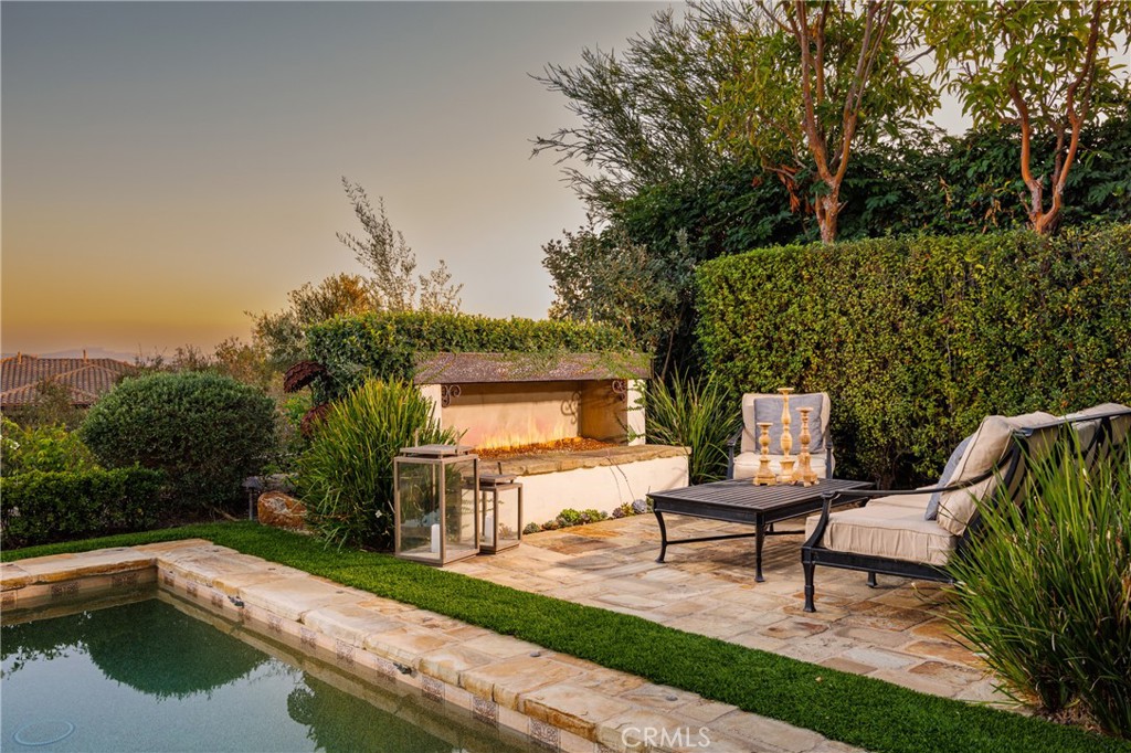 The firepit next to the private pool takes off the evening chill as breezes come in off the Paciific - 18 Via Alcamo, San Clemente CA 92673 - photo 29