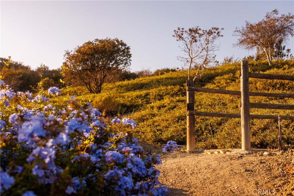 Trail entrance leading to 18 miles of trails within Talega, directly across the street from the home - 18 Via Alcamo, San Clemente CA 92673 - photo 33