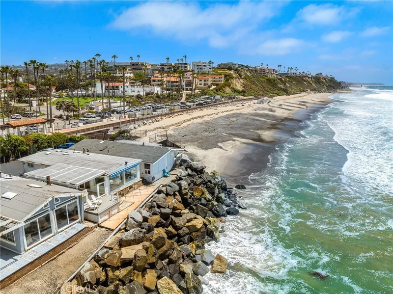 1880 N El Camino Real 2, San Clemente, CA 92672