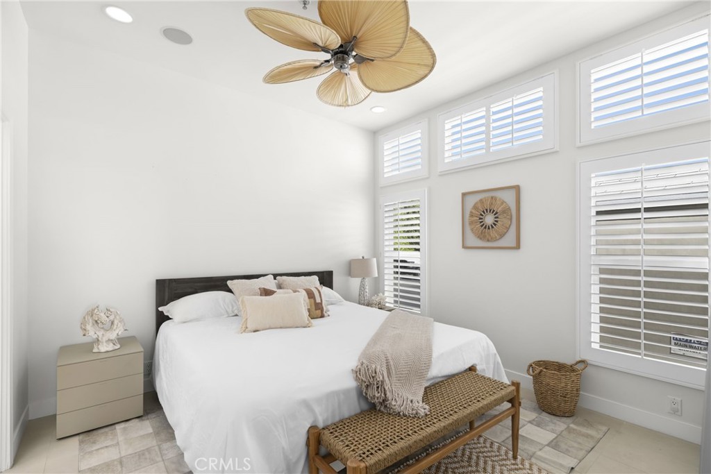 1880 N El Camino Real 74, San Clemente CA 92672 - photo 12