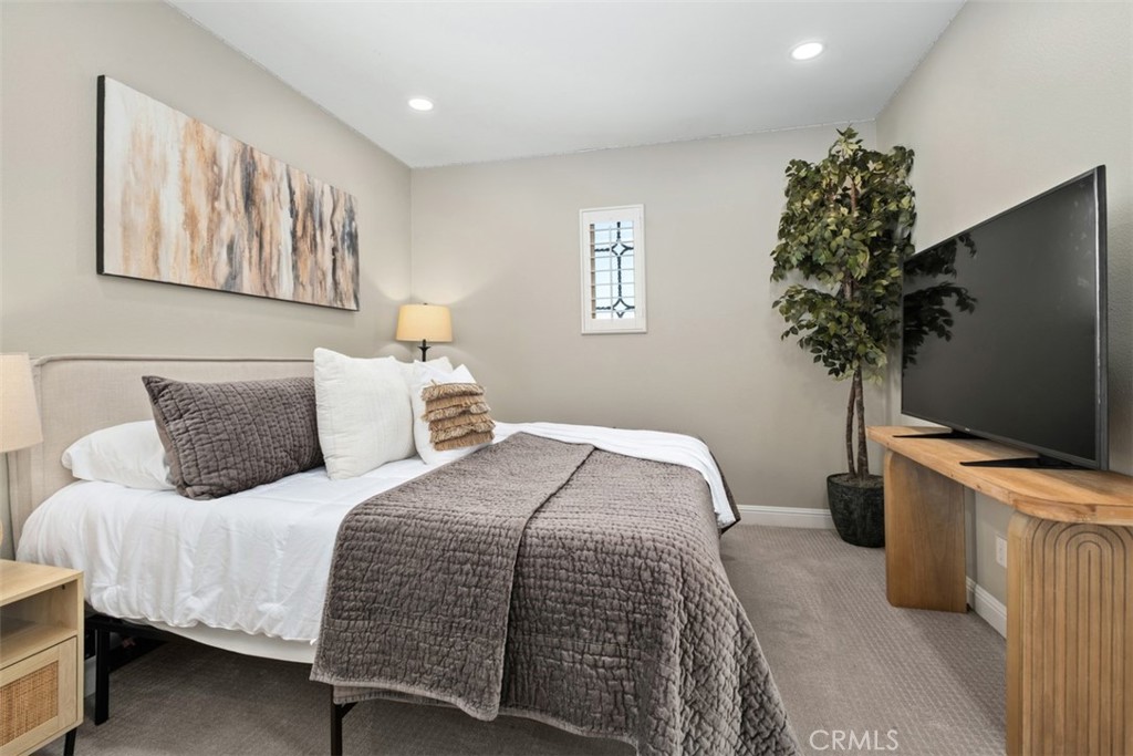 Upstairs bedroom #3. NOTE: large enough to fit King size bed! - 19 Calle Verdadero, San Clemente CA 92673 - photo 30