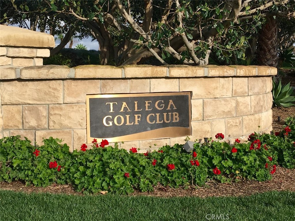 Public golf course offers discounts to Talega residents. - 19 Calle Verdadero, San Clemente CA 92673 - photo 47