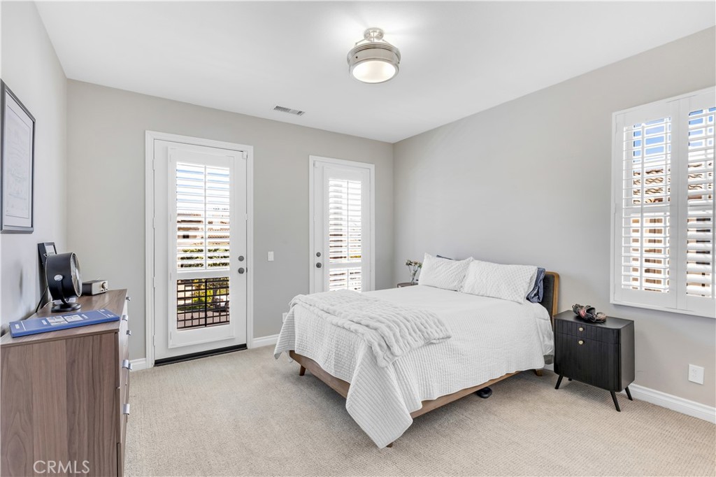 Secondary Ensuite Bedroom Upstairs - 19 Via Nerisa, San Clemente CA 92673 - photo 42