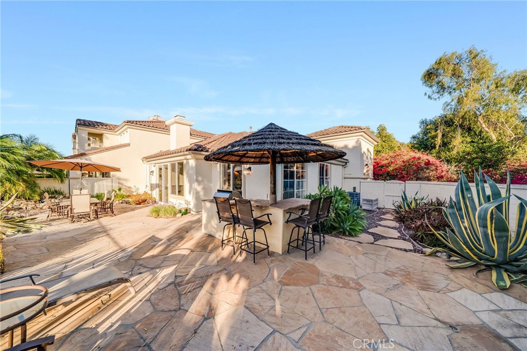 Wrap around backyard with flagstone patio and built in BBQ - 2 Avenida Cristal, San Clemente CA 92673 - photo 3