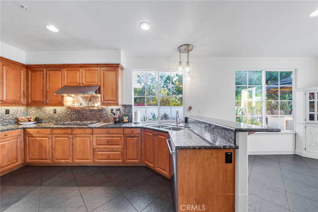 2 Avenida Cristal, San Clemente CA 92673 - photo 9