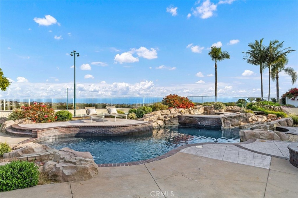 Pebble Tec pool. - 2001 Via Aguila, San Clemente CA 92673 - photo 24