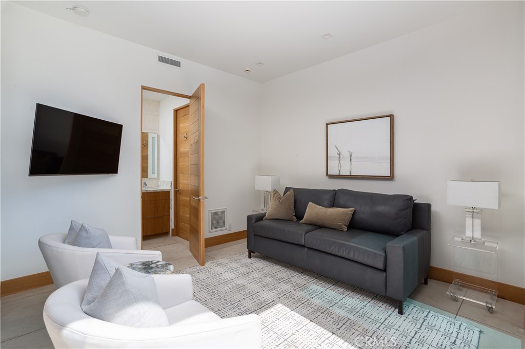 2010 Calle De Los Alamos, San Clemente CA 92672 - photo 7