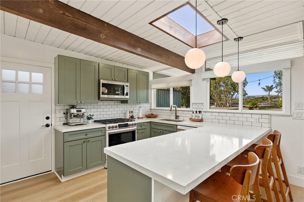 202 Del Gado Road, San Clemente CA 92672 - photo 8
