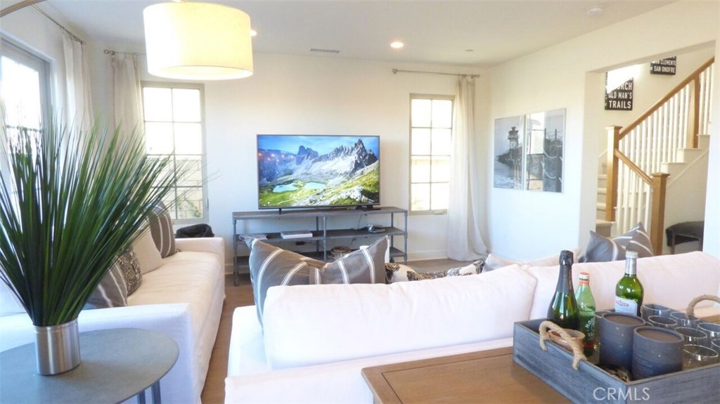 202 Via Galicia, San Clemente CA 92672 - photo 6
