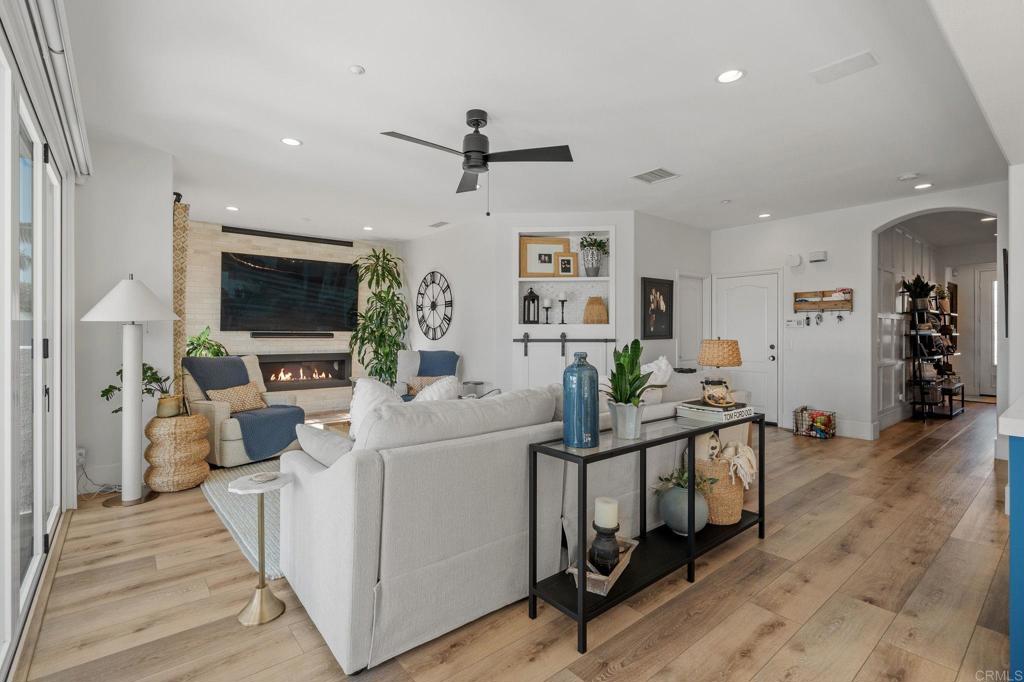 2044 Costero Hermoso, San Clemente CA 92673 - photo 17