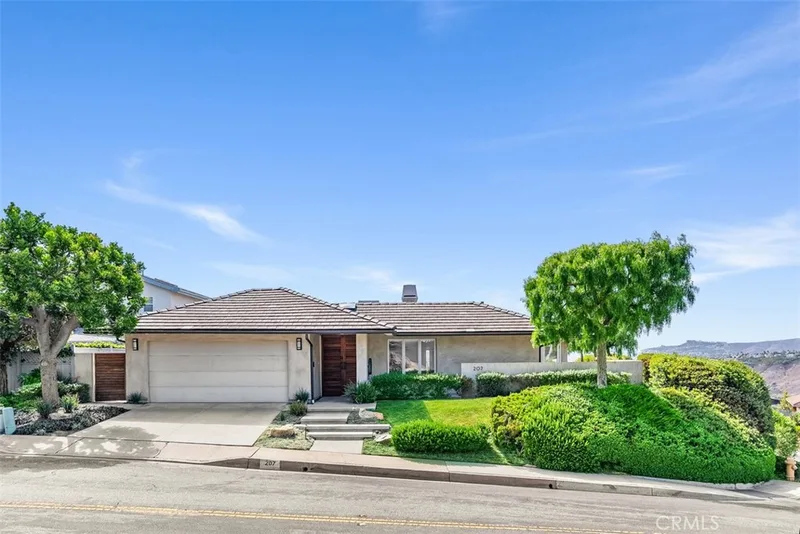 207 Calle Rica, San Clemente, CA 92672