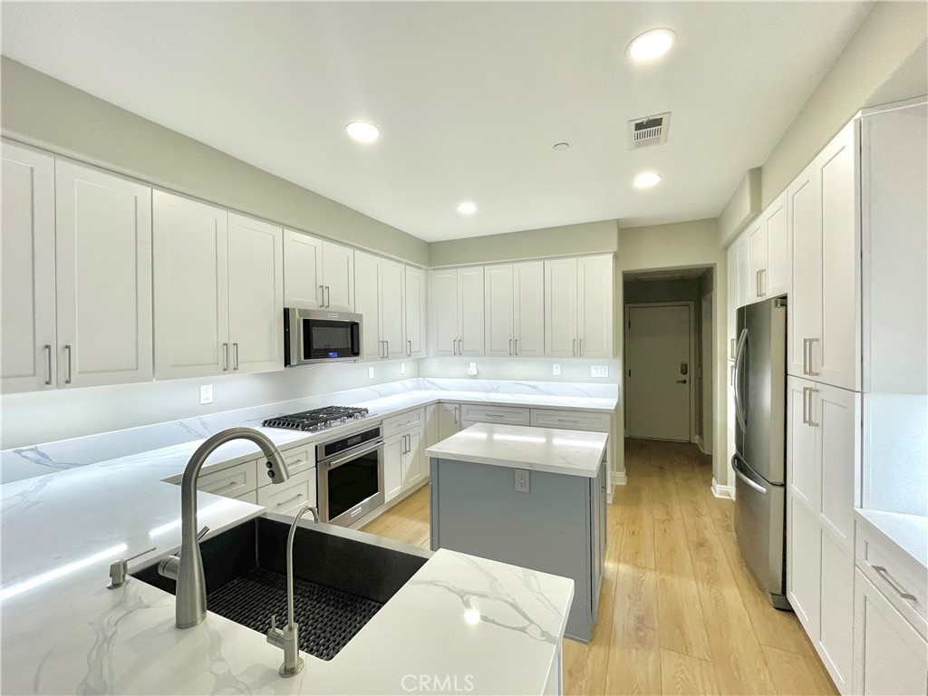 Kitchen - 21 Corte Loarre, San Clemente CA 92673 - photo 1