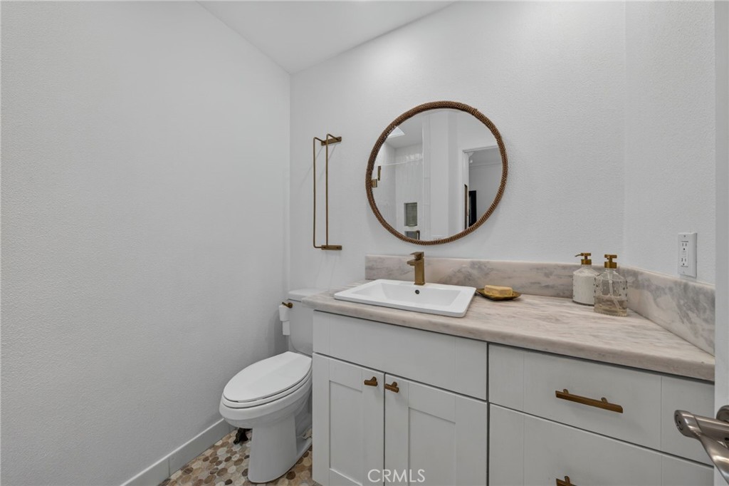 bathroom 2 - 2127 Avenida Espada 210, San Clemente CA 92673 - photo 20