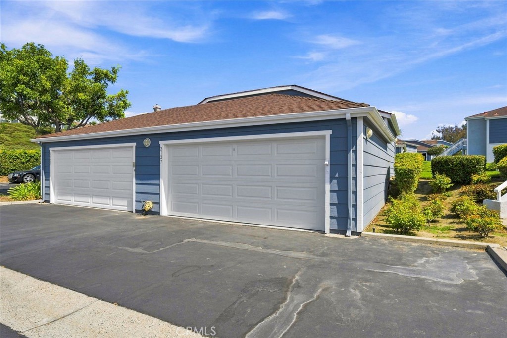 garage on right - 2127 Avenida Espada 210, San Clemente CA 92673 - photo 28