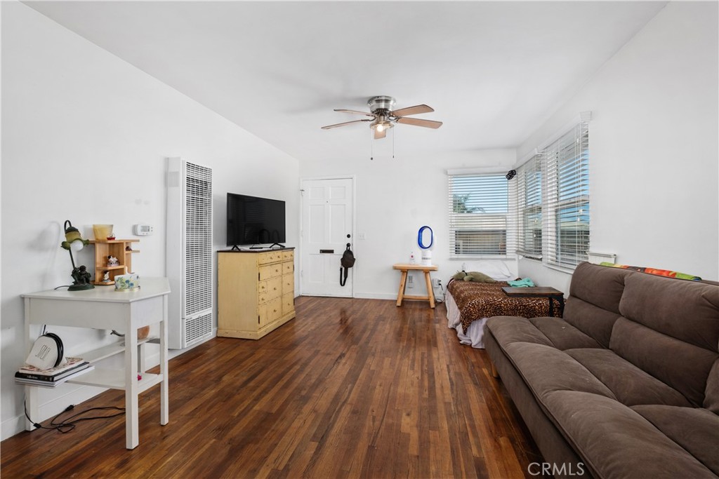 Unit 2 - 213 Avenida Granada, San Clemente CA 92672 - photo 11
