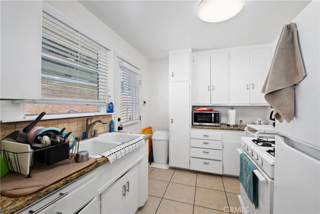 Unit 1 - 213 Avenida Granada, San Clemente CA 92672 - photo 14