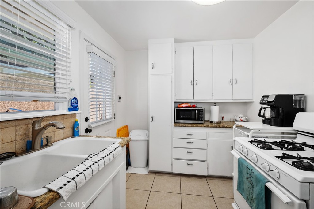 213 Avenida Granada, San Clemente CA 92672 - photo 15