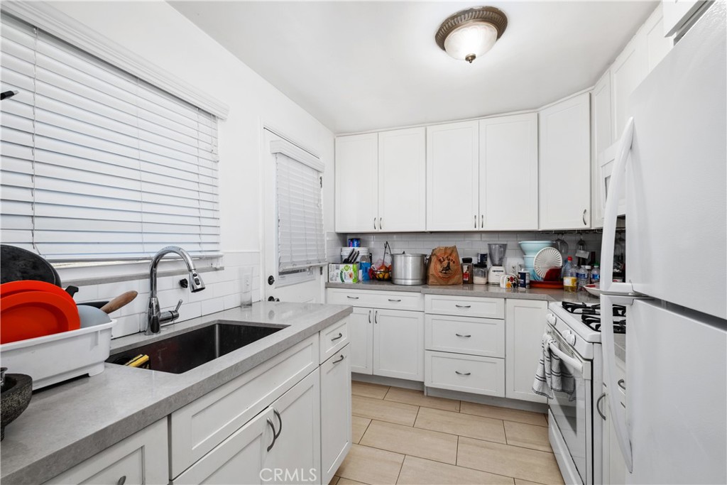 Unit 3 Kitchen has been remodeled - 213 Avenida Granada, San Clemente CA 92672 - photo 32