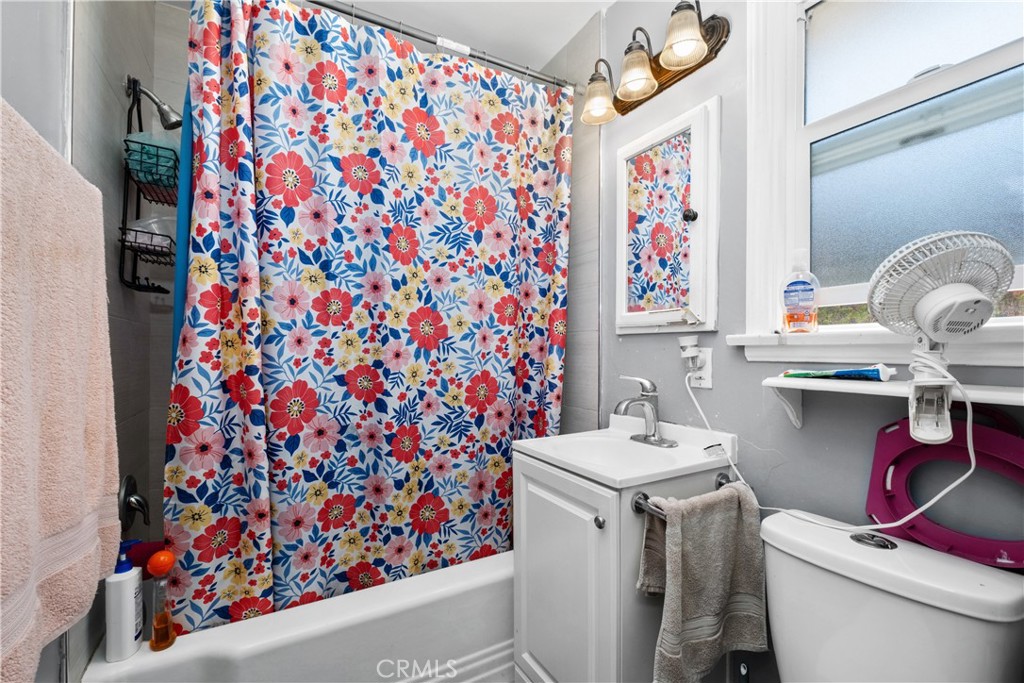 Unit 3 bath has been remodeled. - 213 Avenida Granada, San Clemente CA 92672 - photo 35