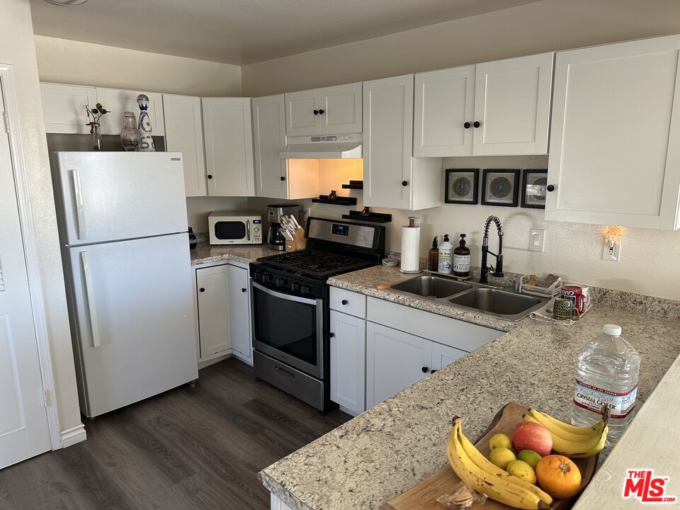 214 Avenida Aragon, San Clemente CA 92672 - photo 7