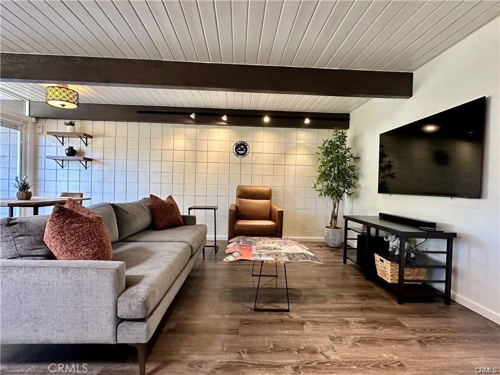 214 Del Gado Road, San Clemente CA 92672 - photo 2
