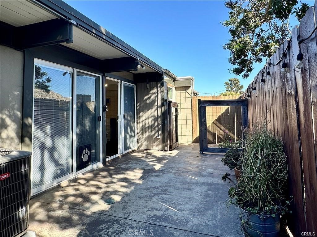 214 Del Gado Road, San Clemente CA 92672 - photo 16
