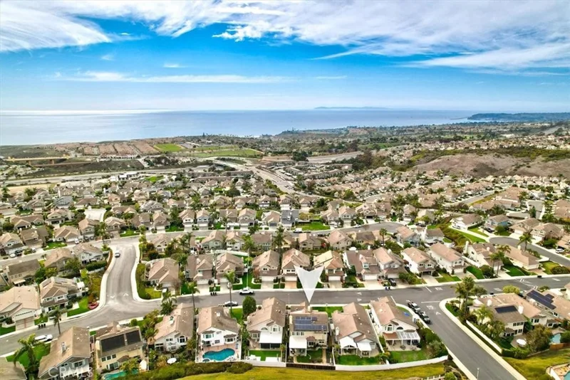 2144 Camino Laurel, San Clemente, CA 92673