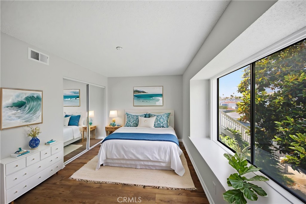 Second Bedroom Virtually staged - 2147 Calle Ola Verde, San Clemente CA 92673 - photo 18