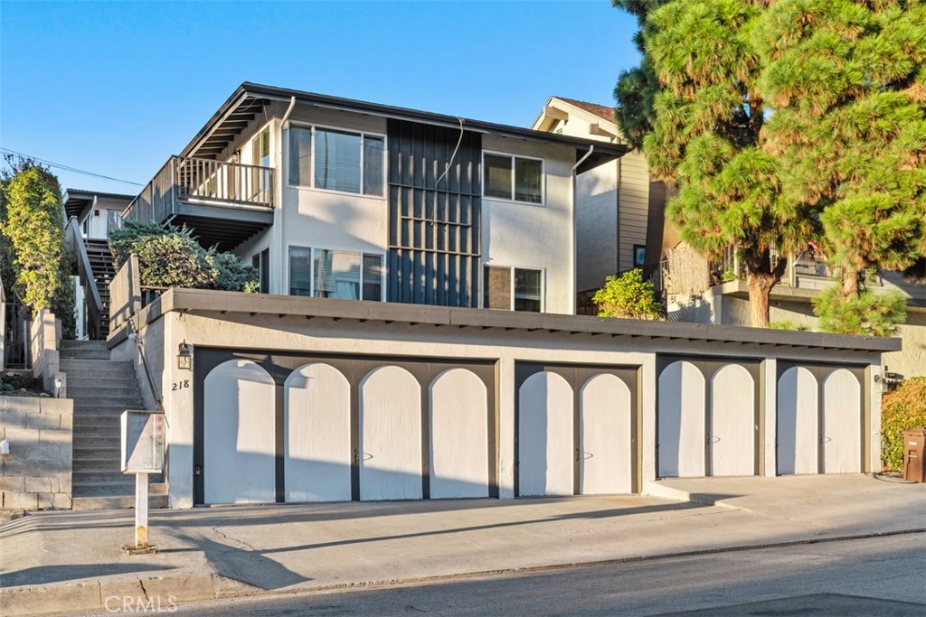 218 W Escalones C, San Clemente CA 92672 - photo 1