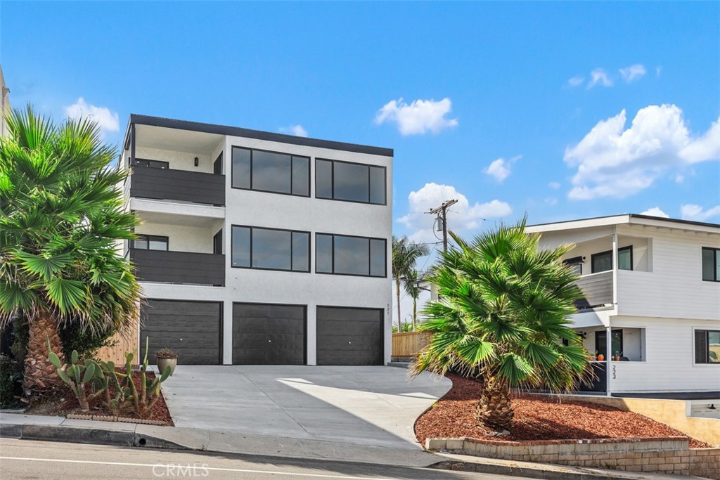 Completely Remodeled top to bottom!! - 221 Avenida De La Grulla, San Clemente CA 92672 - photo 1