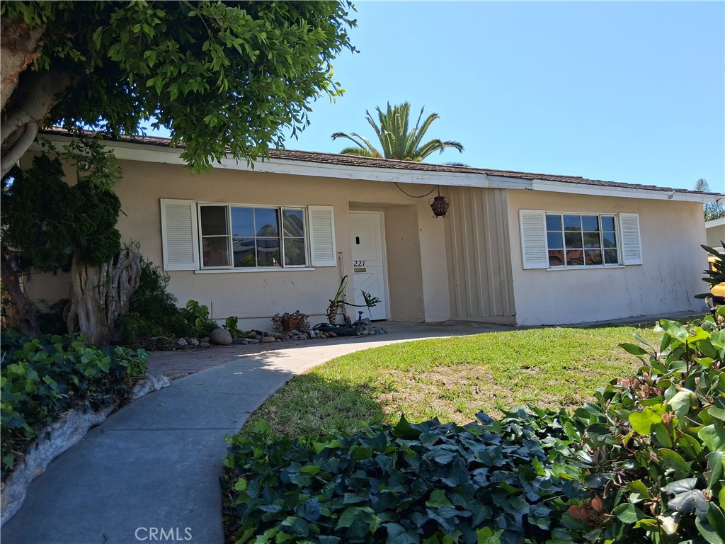 221 W Paseo De Cristobal, San Clemente CA 92672 - photo 1