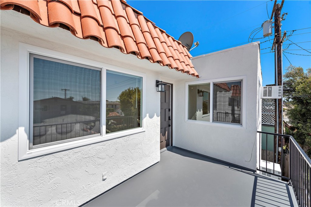 Unit #B Entry - 223 Avenida Victoria, San Clemente CA 92672 - photo 15