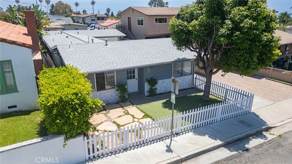 227 Avenida Victoria, San Clemente CA 92672 - photo 1