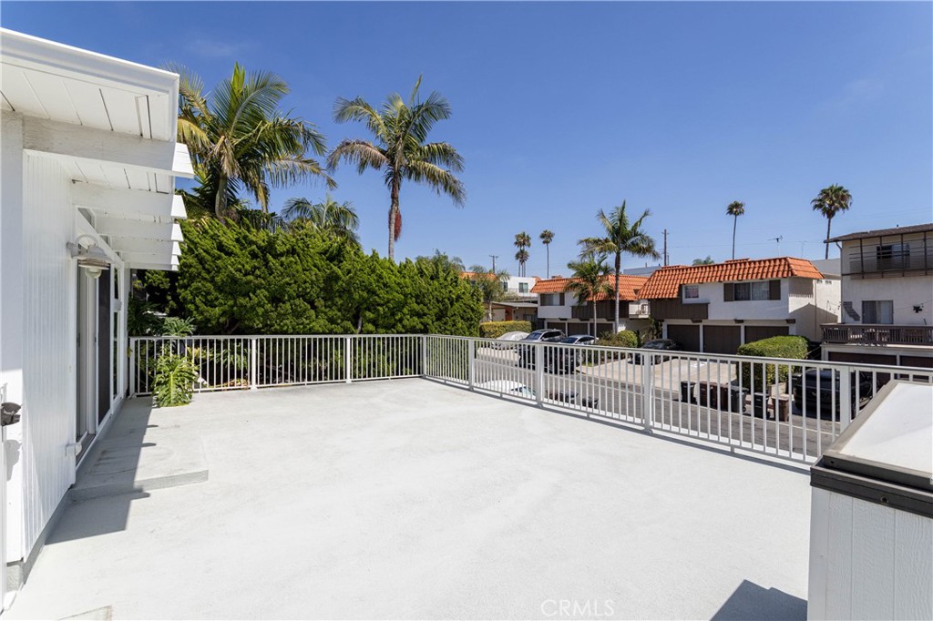 Unit B private front deck - 228 Avenida Pelayo, San Clemente CA 92672 - photo 35