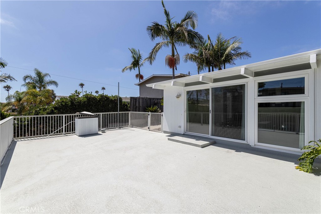 Unit B private front deck - 228 Avenida Pelayo, San Clemente CA 92672 - photo 35