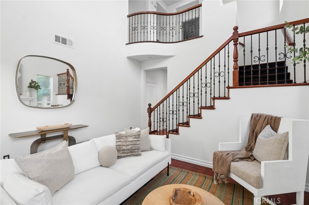 Beautiful staircase creates a striking focal point - 23 Via Cristobal, San Clemente CA 92673 - photo 12