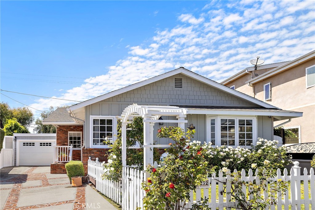 232 W Mariposa, San Clemente CA 92672 - photo 1