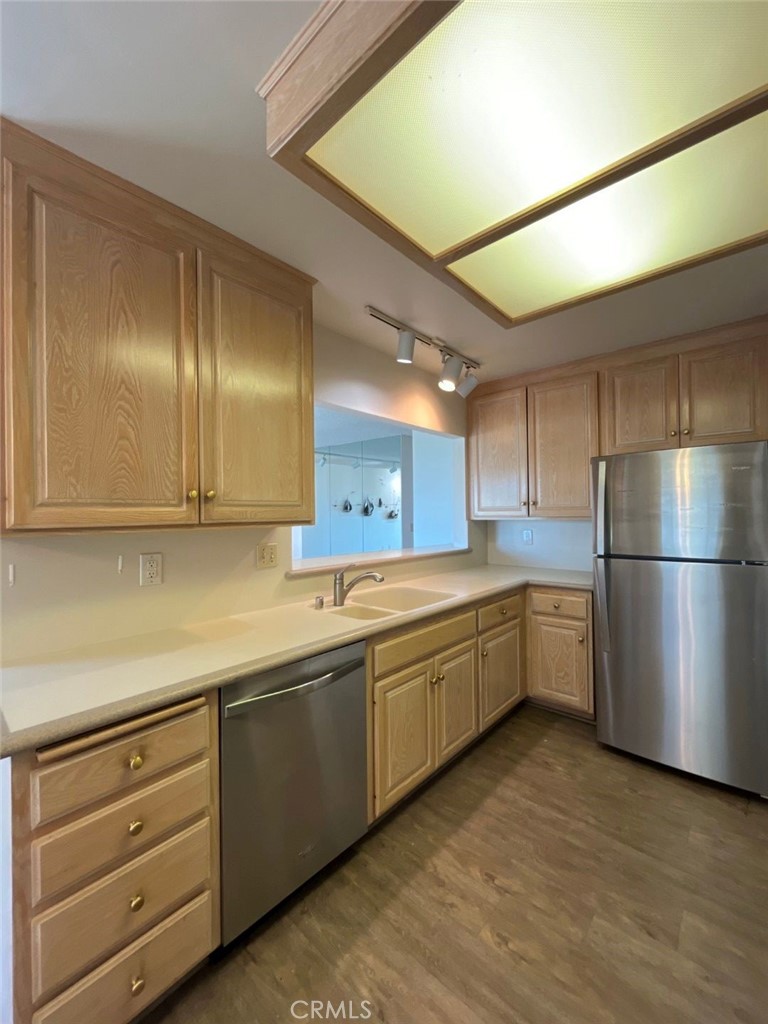 235 Avenida Lobeiro 113, San Clemente CA 92672 - photo 3