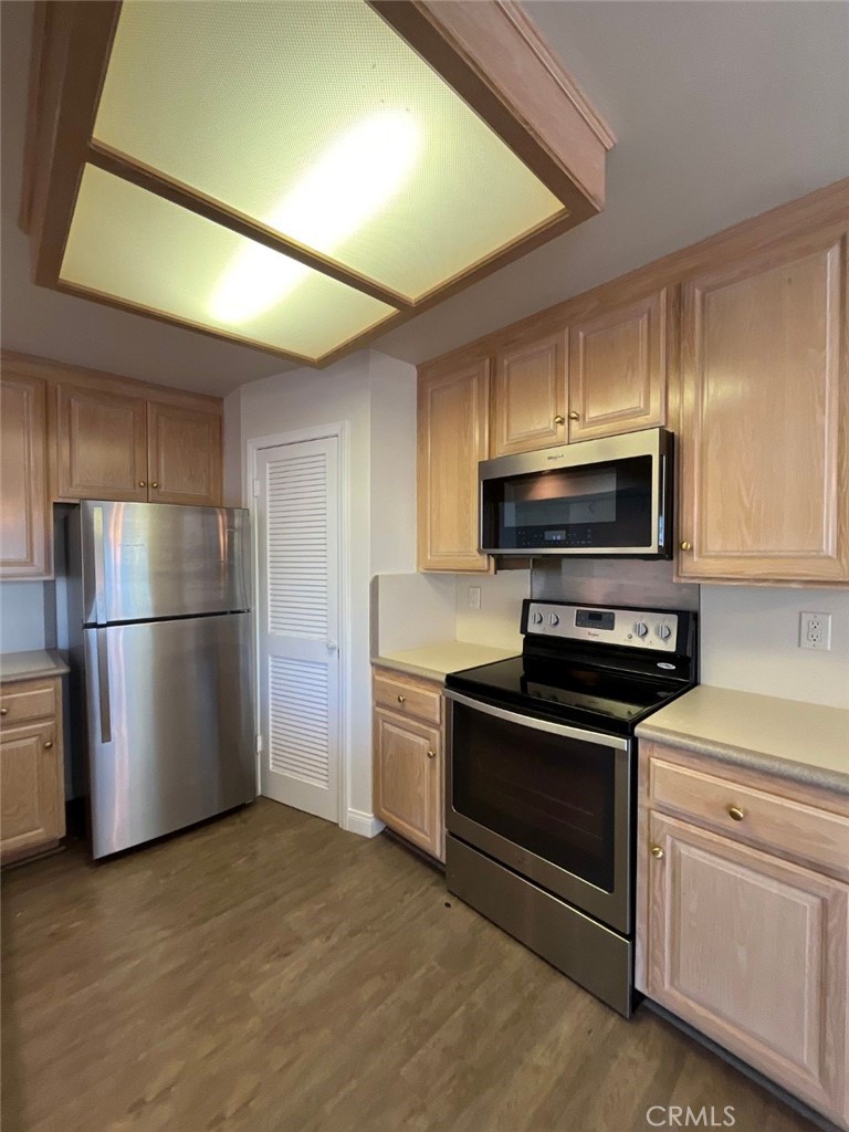 235 Avenida Lobeiro 113, San Clemente CA 92672 - photo 4