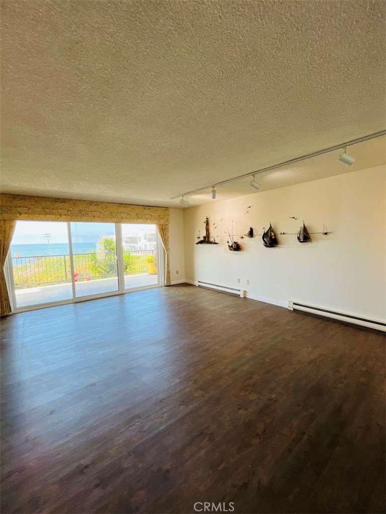 235 Avenida Lobeiro 113, San Clemente CA 92672 - photo 8