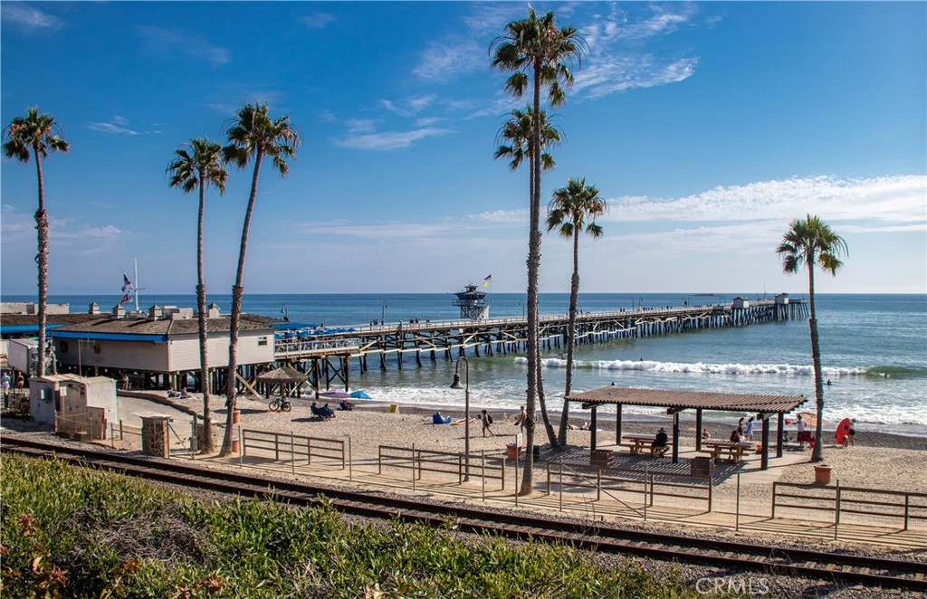 237 W Avenida Alessandro, San Clemente CA 92672 - photo 7