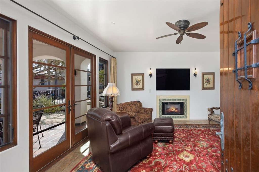 Living room with fireplace. - 240 Avenida Rosa B, San Clemente CA 92672 - photo 4