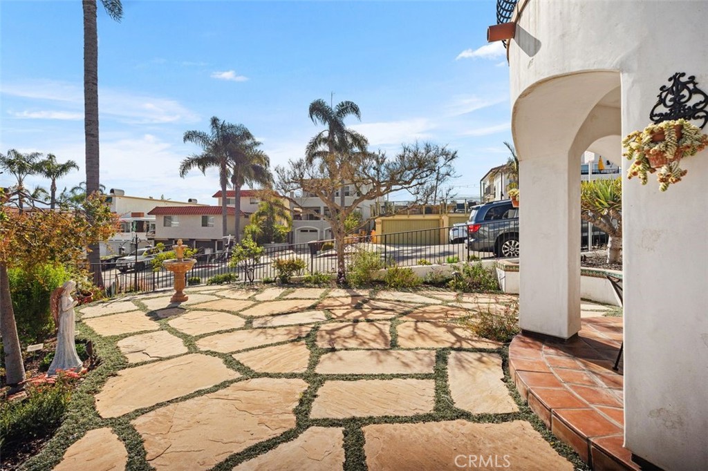 Private 800 sq. foot patio. - 240 Avenida Rosa B, San Clemente CA 92672 - photo 30