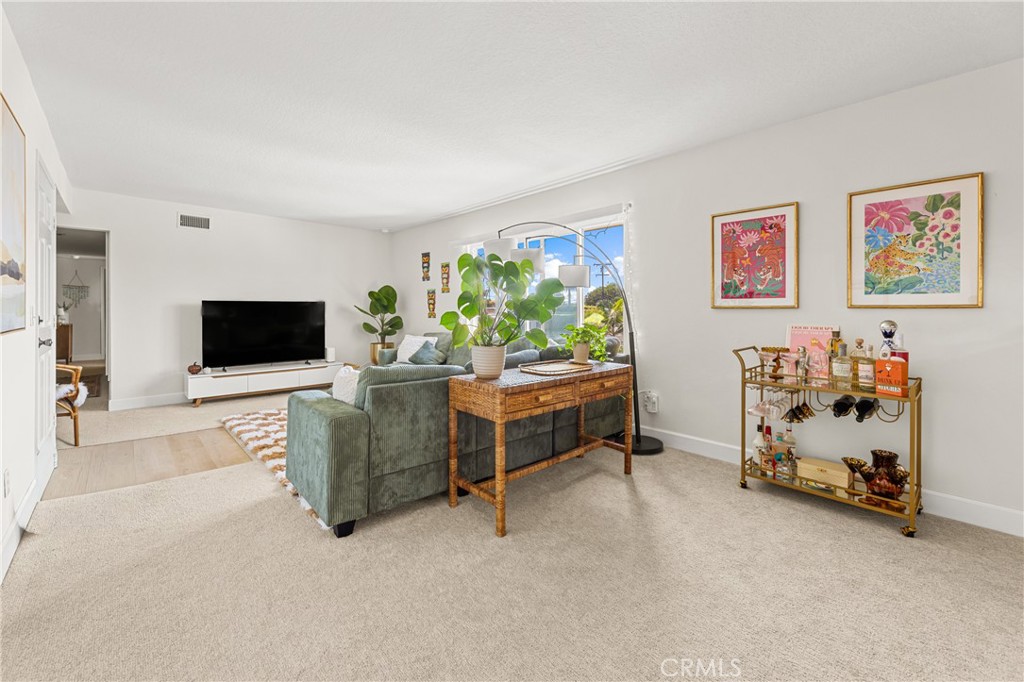 241 Avenida Serra, San Clemente CA 92672 - photo 10