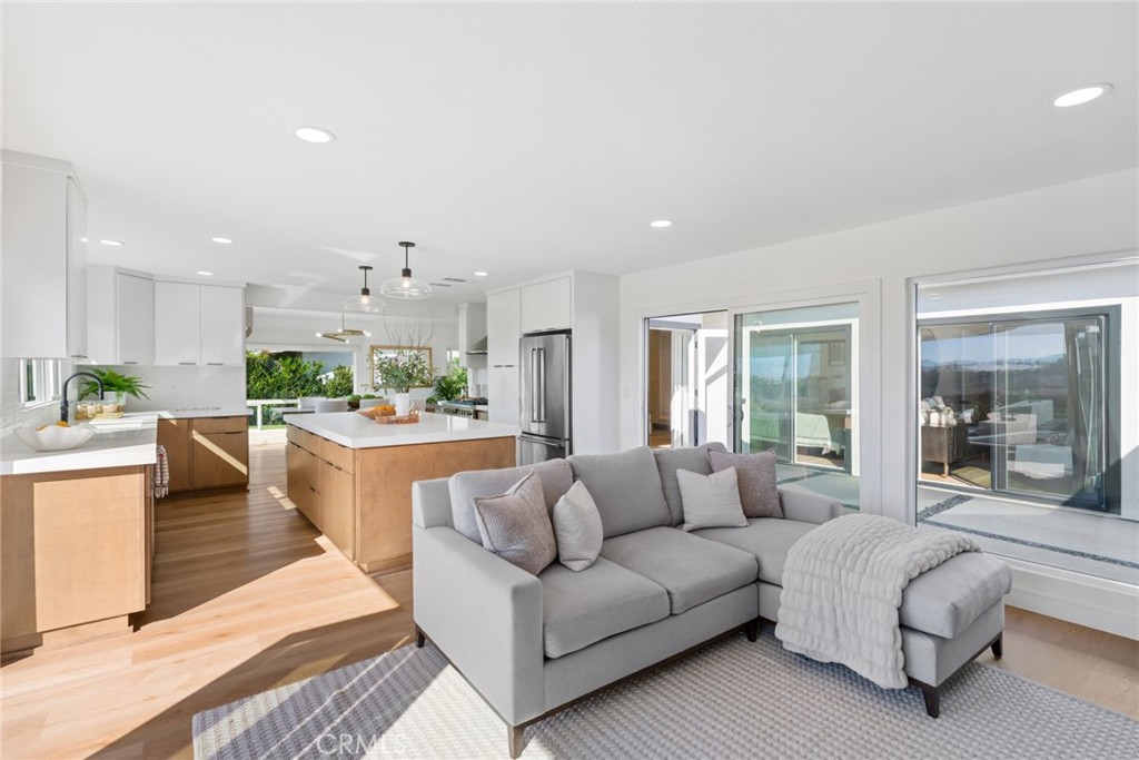 241 Calle Neblina, San Clemente CA 92672 - photo 21