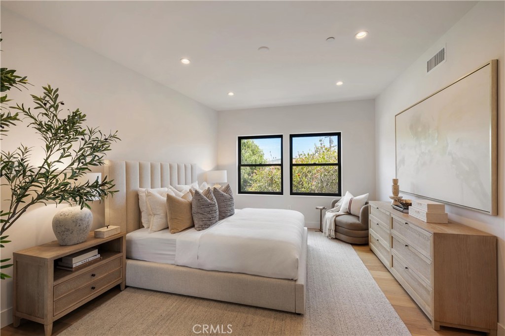 245 W El Portal B, San Clemente CA 92672 - photo 15