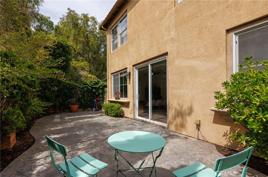 Large and private back yard. - 25 Corte Garrucha, San Clemente CA 92673 - photo 4